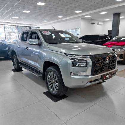 MITSUBISHI TRITON 2.4 BITURBO DIESEL CD HPE-S 4X4 AUTOMÁTICO